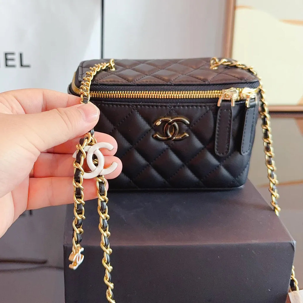 Clutch with Chain H4255