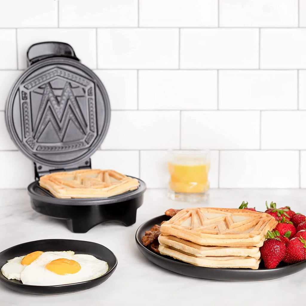 WWE Championship Belt Waffle Maker K339503
