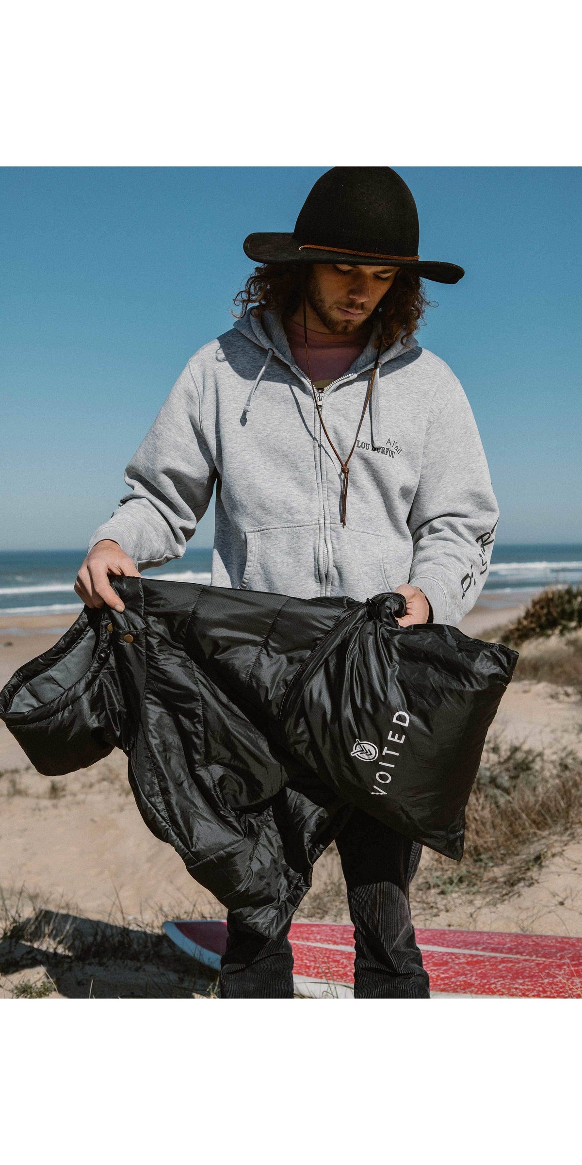 Outdoor Poncho D820833