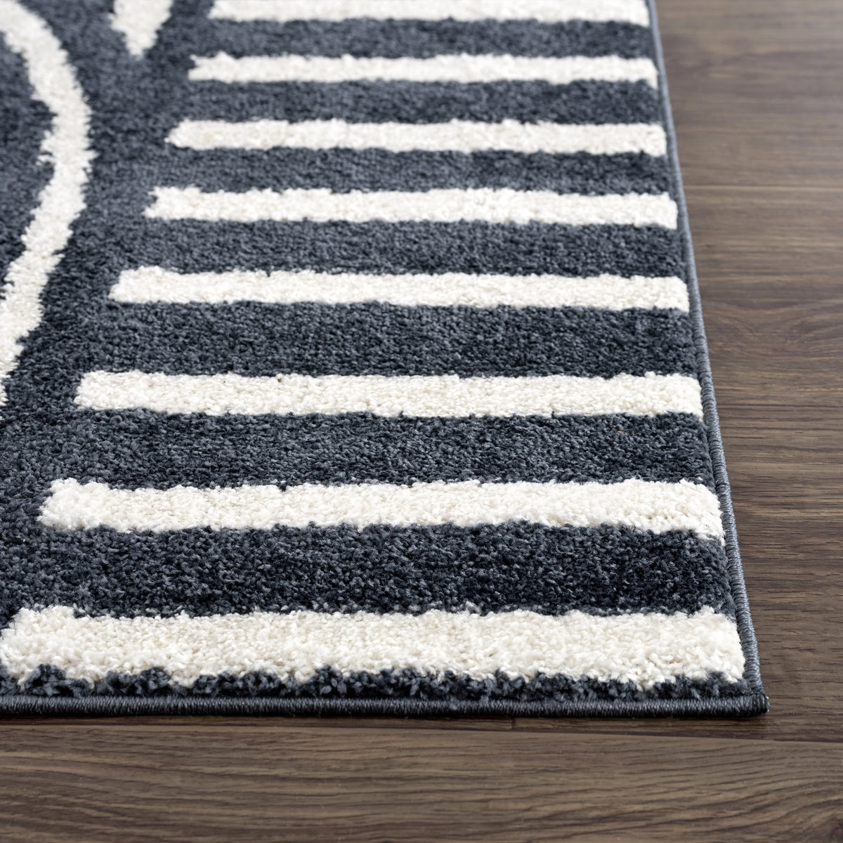 8 x 10 Cream Charcoal Area Rug A33583