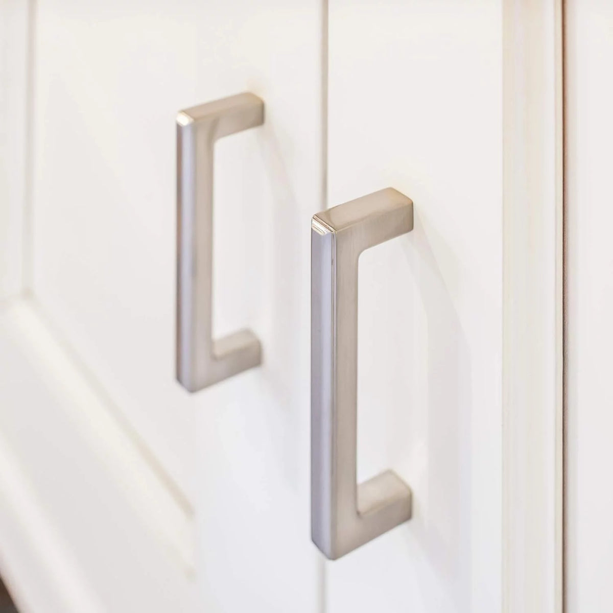 Brushed 18" Bar Handle Kitchen Cabinet Hardware F783
