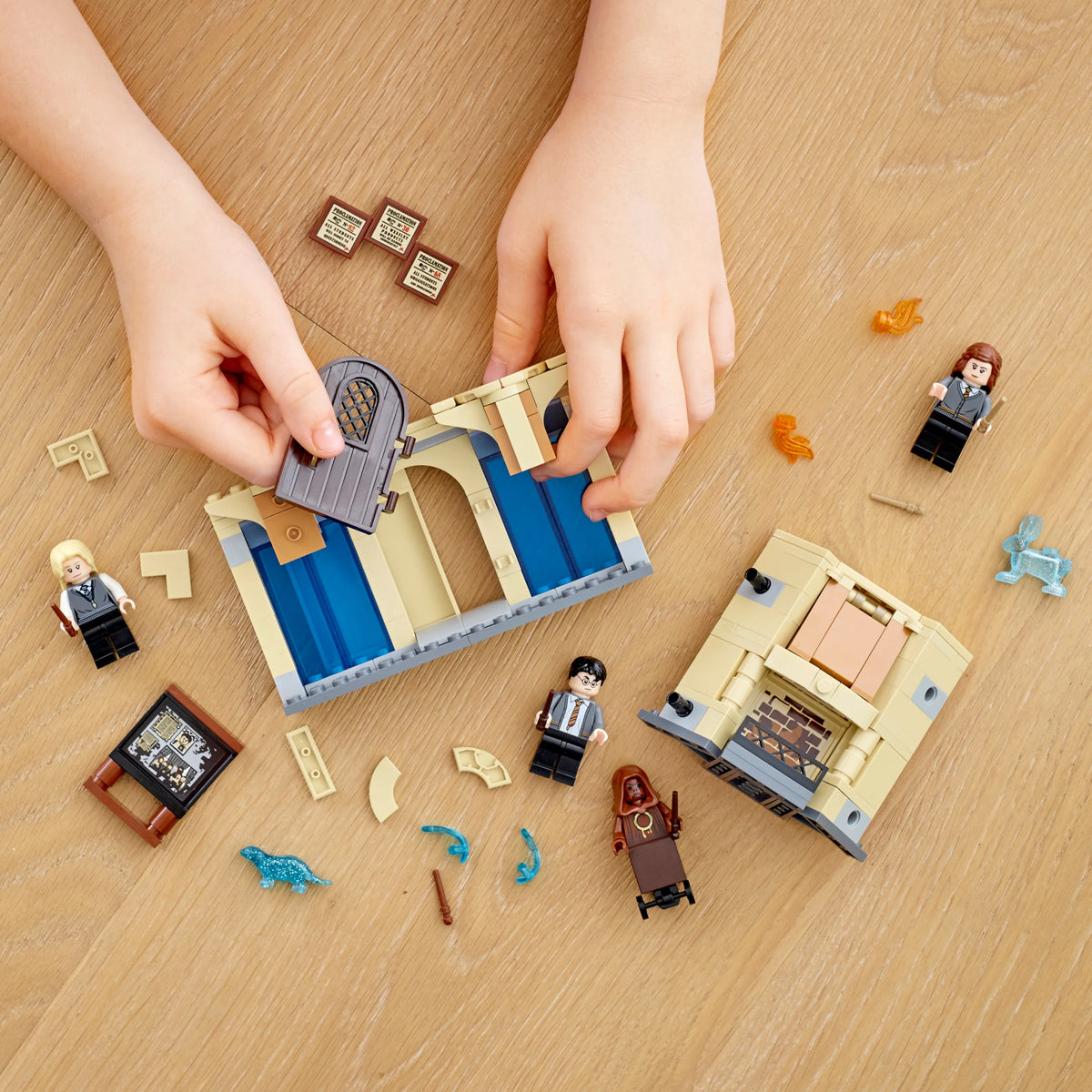 Hogwarts Room of Requirement Building Set (193 Pieces) K84658