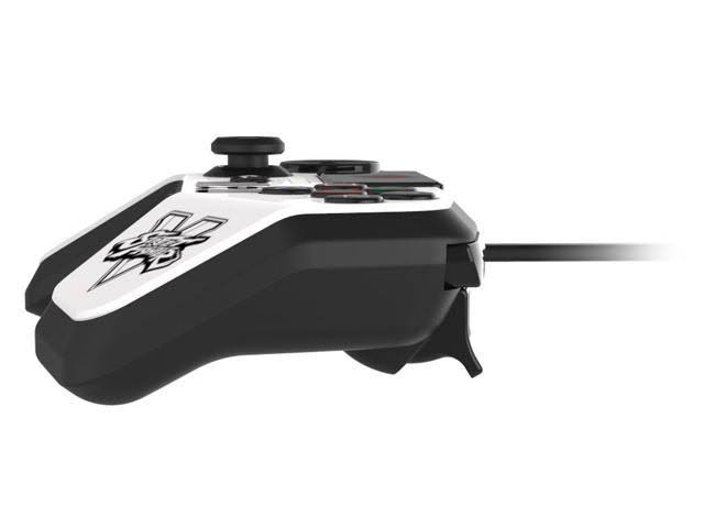 White Fightpad Pro for Playstation 4 W9703