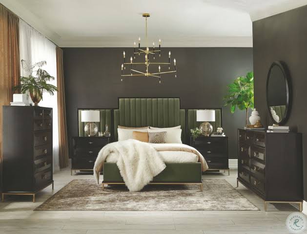 Oval Nightstand M331561