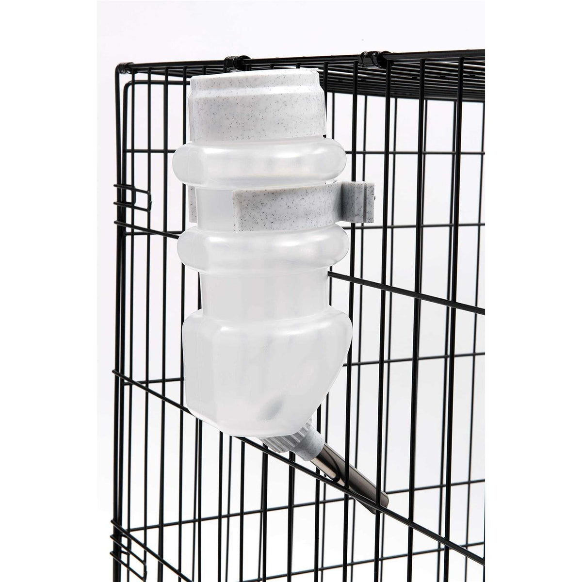 No-Drip Water Bottles for Dogs L775996