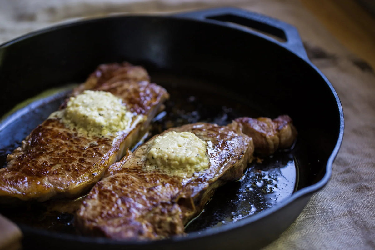 Cast Iron Seasoned 12 Skillet S136