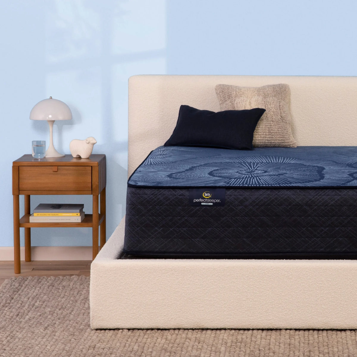 14 Hybrid Plush Mattress G364