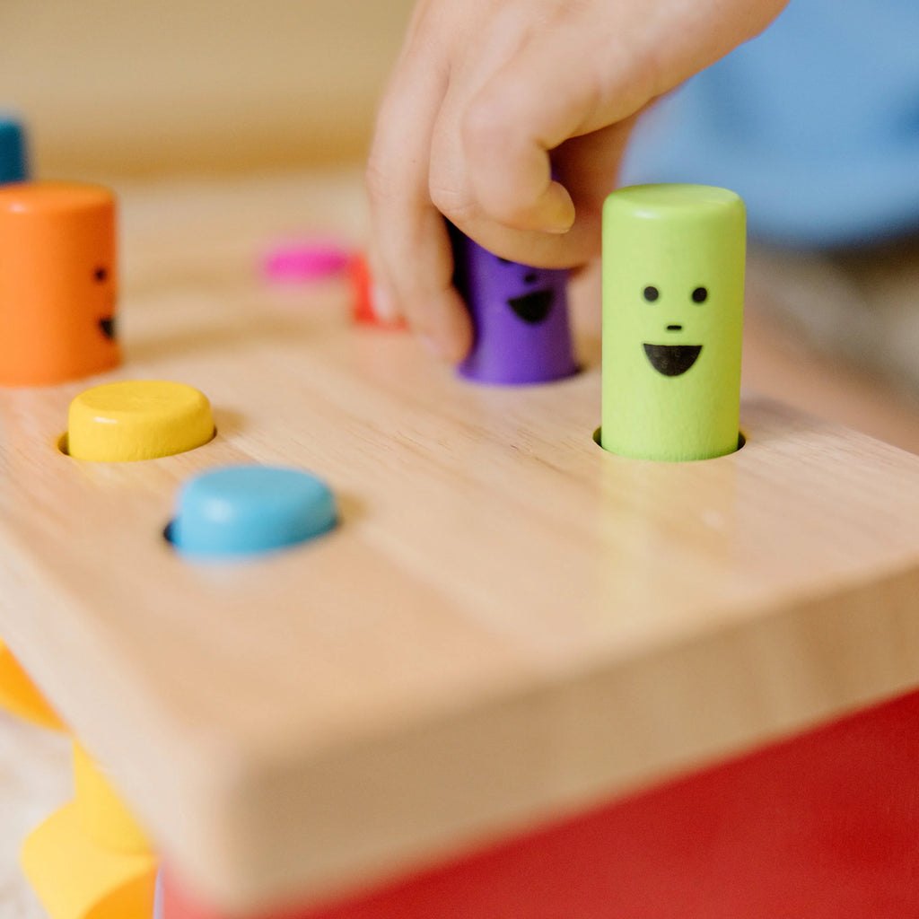 Wooden Pounding Bench Toy With Mallet B4294