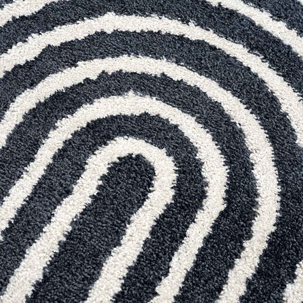 8 x 10 Cream Charcoal Area Rug A33583