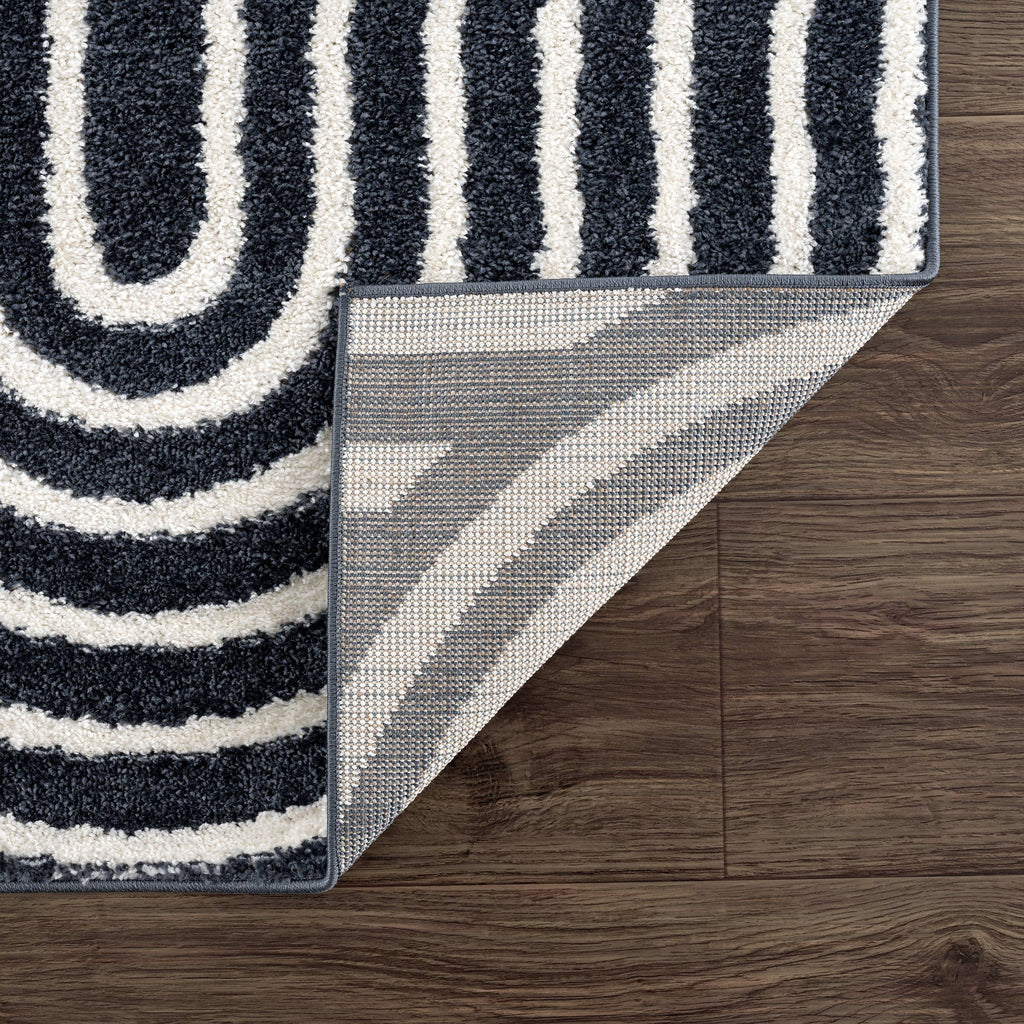 8 x 10 Cream Charcoal Area Rug A33583