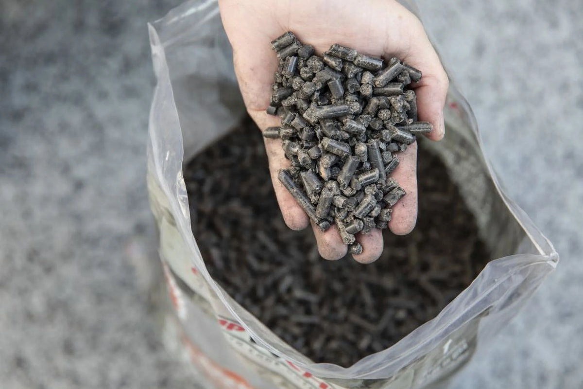Charcoal Cherry Blend Pellets (20 lbs) G96960