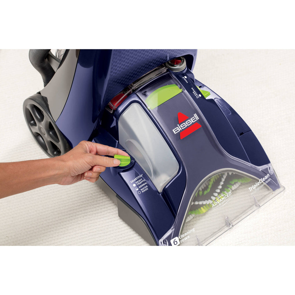 Full-Size Carpet Cleaner U978699