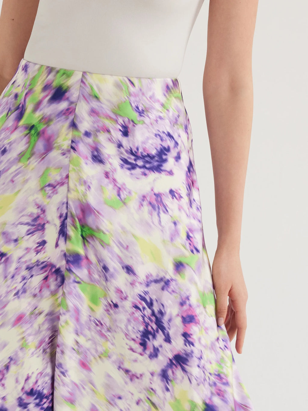 Women's Satin Midi Skirt P4697