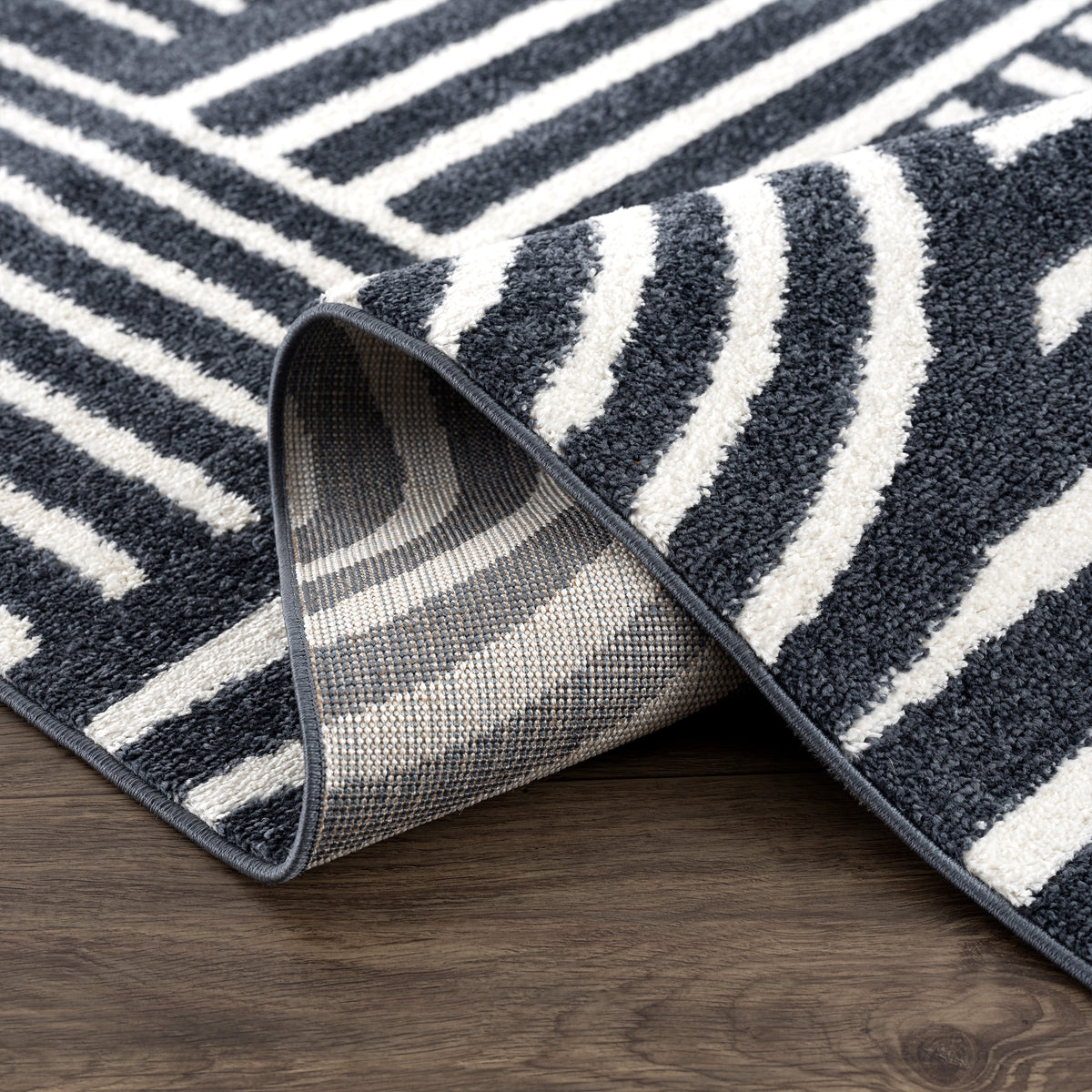 8 x 10 Cream Charcoal Area Rug A33583