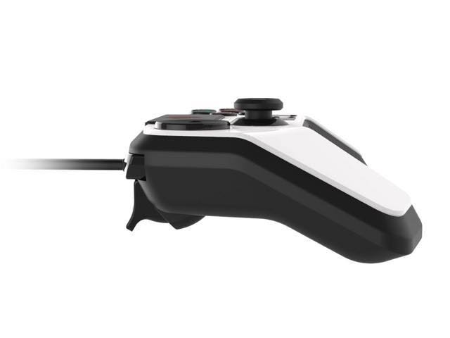 White Fightpad Pro for Playstation 4 W9703