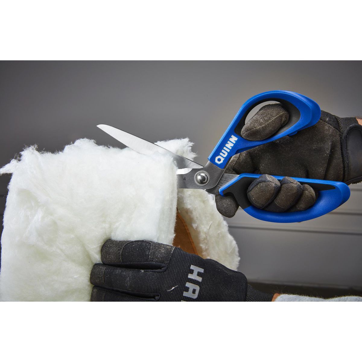 Scissors O67154